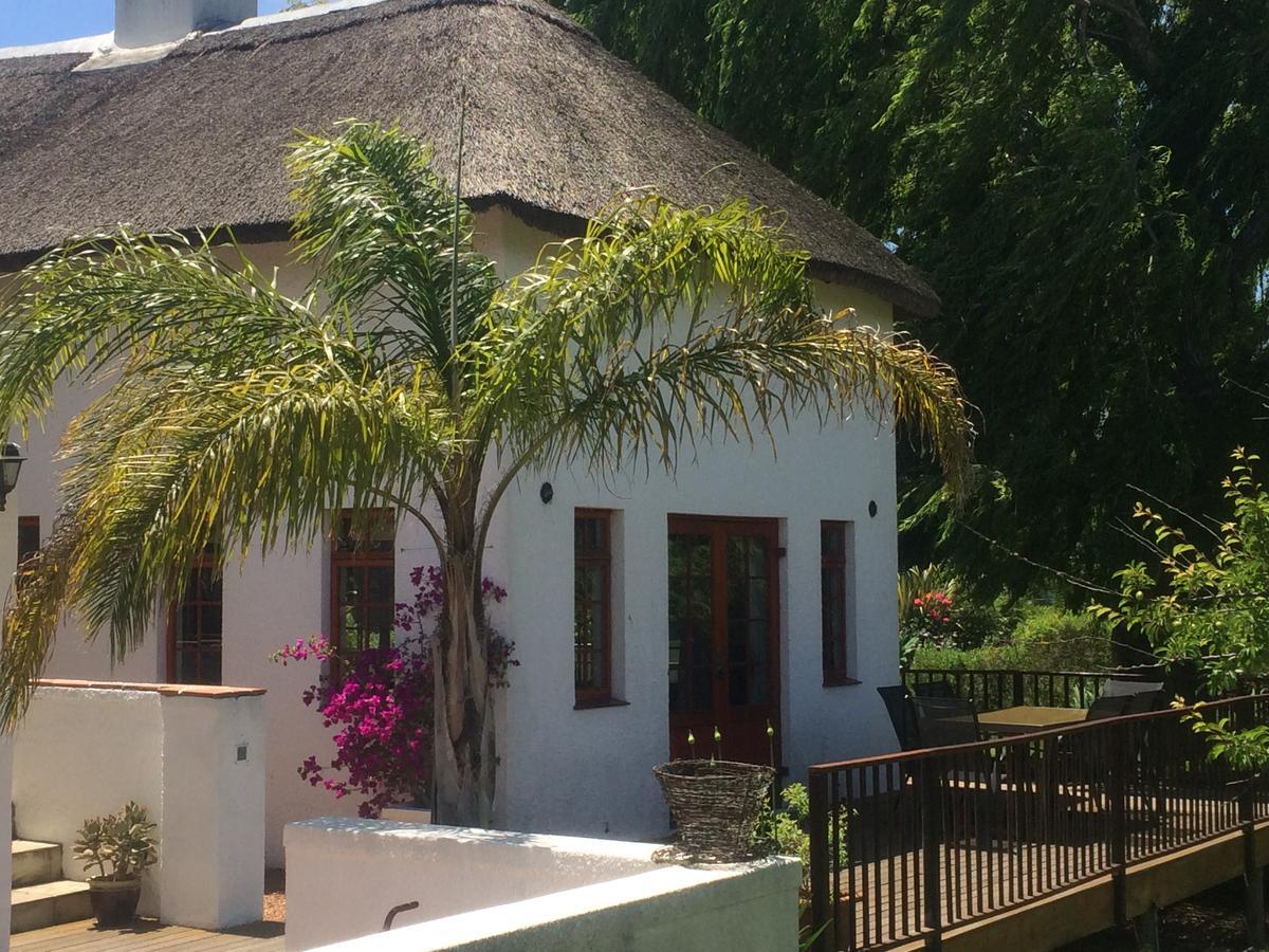 Acara Guesthouse & Cottages Stellenbosch Exterior foto